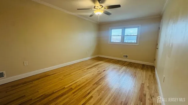 $4,000 | 966 Bergen Avenue, North Brunswick, NJ 08902