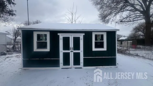 $4,000 | 966 Bergen Avenue, North Brunswick, NJ 08902