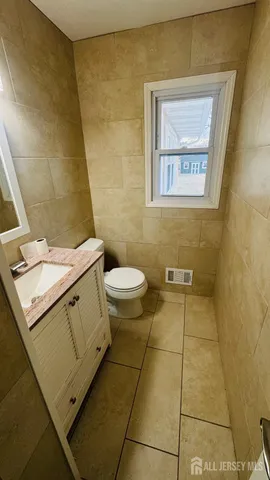 $4,000 | 966 Bergen Avenue, North Brunswick, NJ 08902