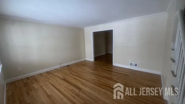 $4,000 | 966 Bergen Avenue, North Brunswick, NJ 08902