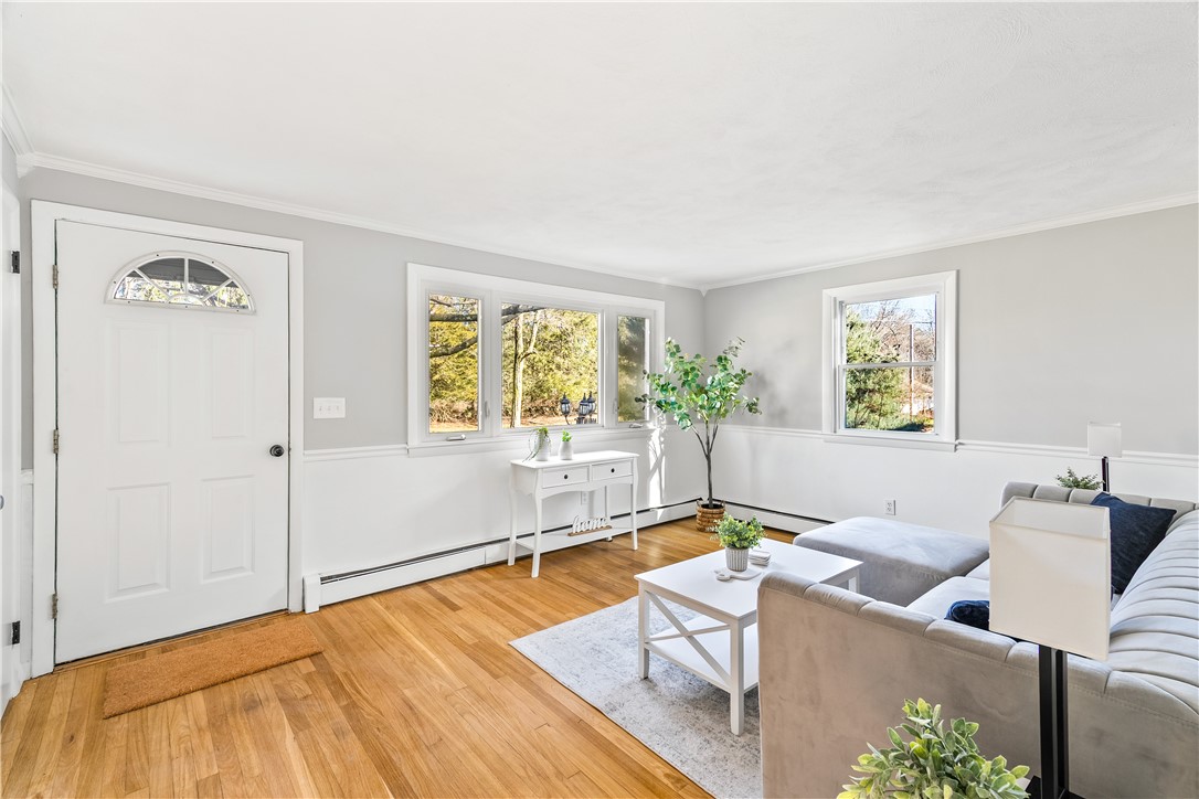 47 Shady Lea Road North Kingstown, RI 02852 - Photo 5 of 20 Gallery Image 5