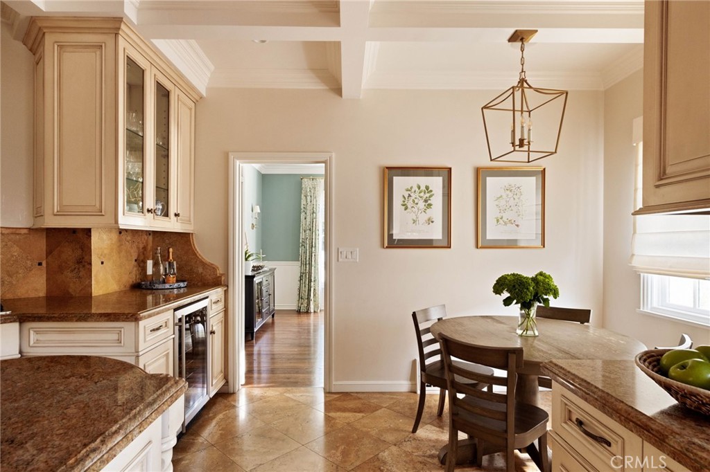 2454 Ridgeway Road San Marino, CA 91108 - Photo 13 of 34 BREAKFAST NOOK 1