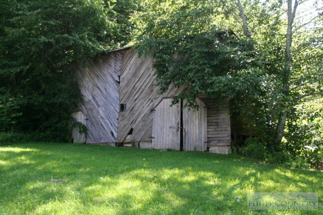 1471 Laurel Branch Road Vilas, NC 28692 - Photo 6 of 15 Gallery Image 6