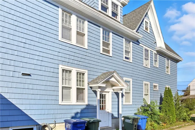 $2,500 | 57 School Street, Westerly, RI 02891