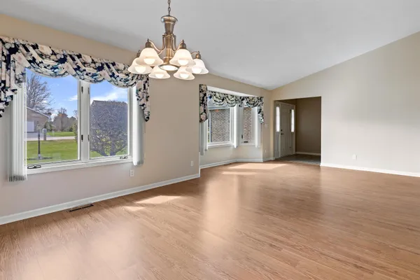 $479,900 | 144 Glen Abbey Drive, Rockford, IL 61107