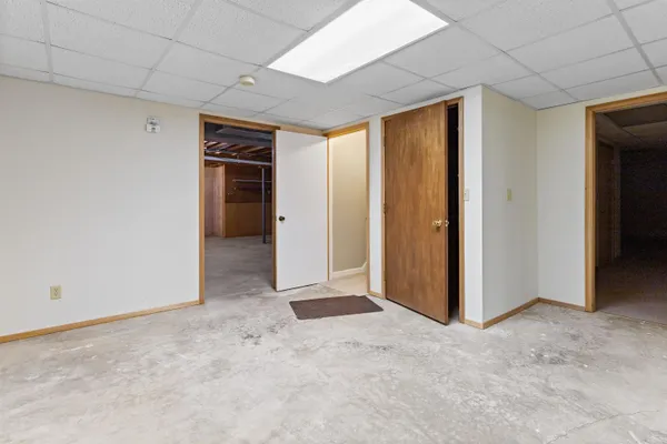 $479,900 | 144 Glen Abbey Drive, Rockford, IL 61107