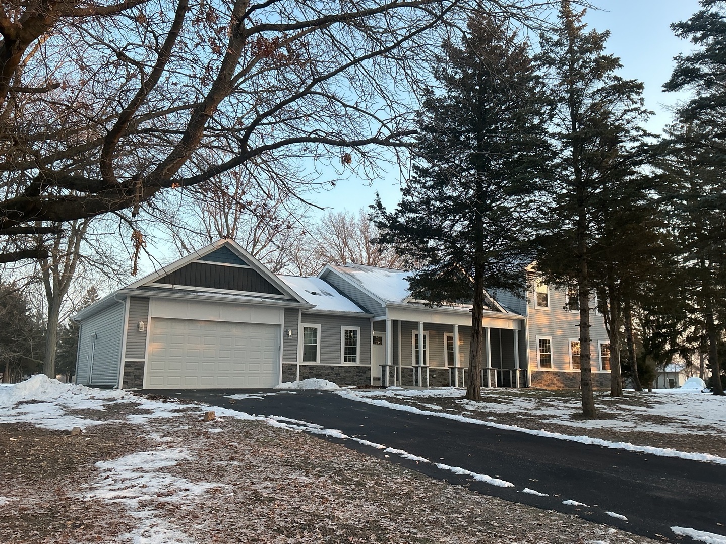 4430 Maple Avenue Matteson, IL 60443 - Photo 2 of 24