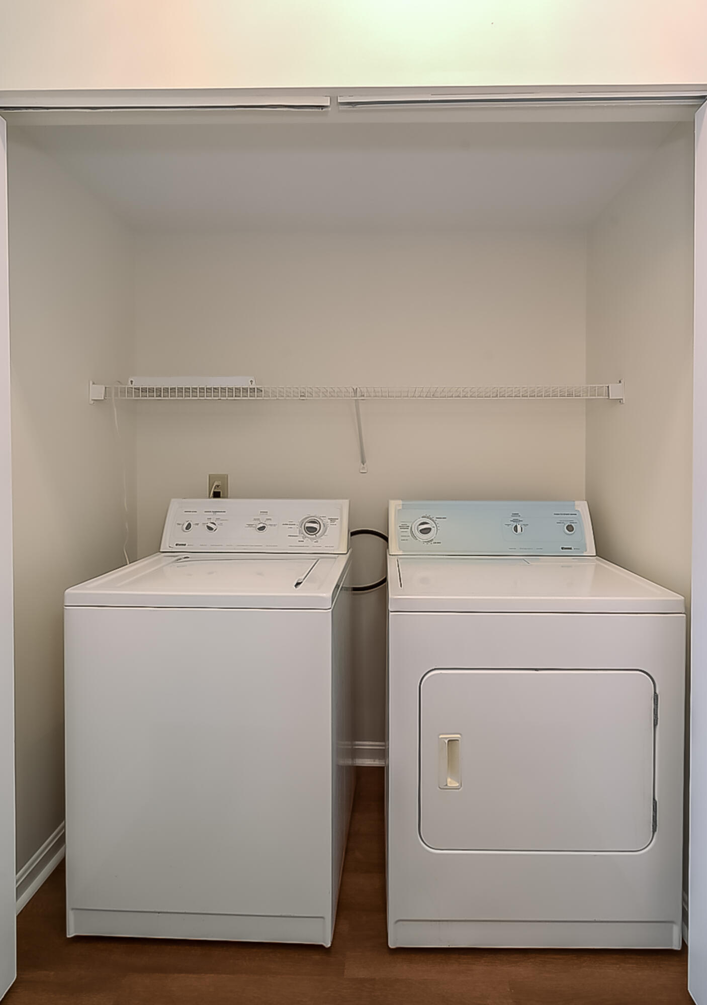 318 Retrac Road Lexington, KY 40503 - Photo 12 of 33 12-2-10