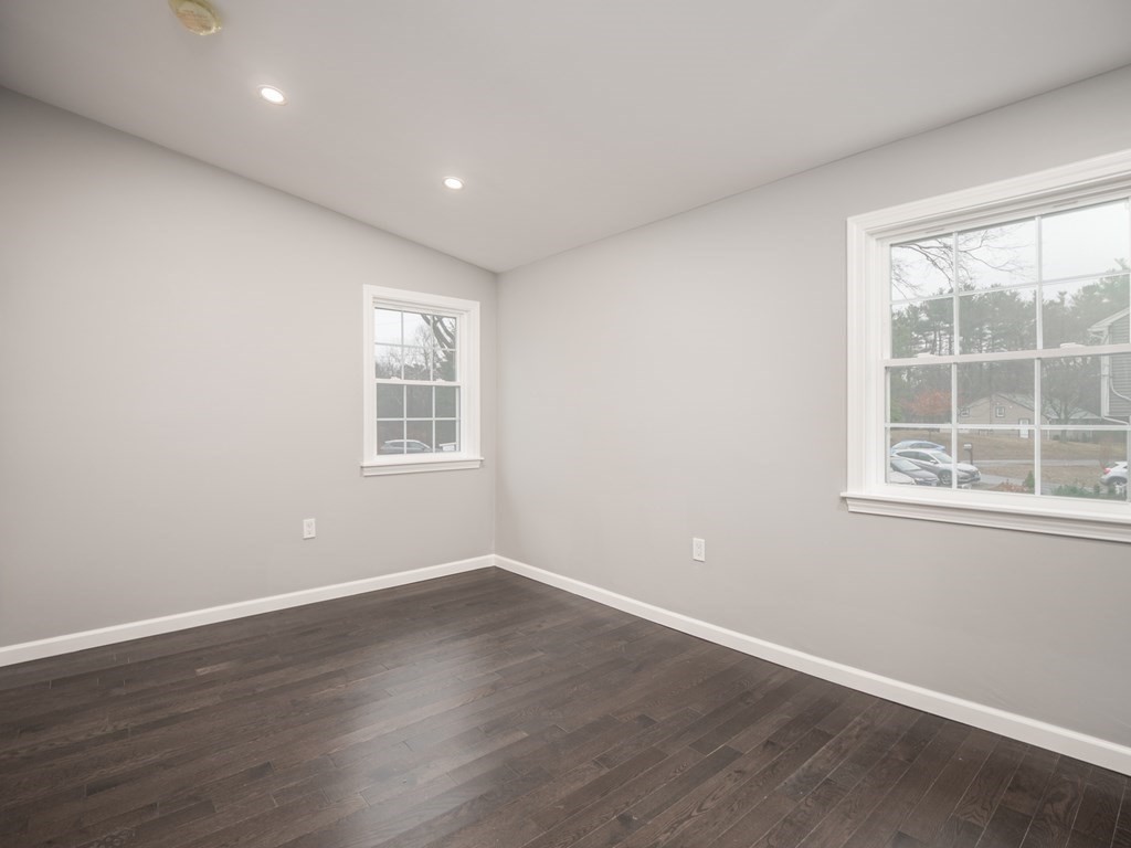 9 Pine Road Randolph, MA 02368 - Photo 20 of 37 Gallery Image 20