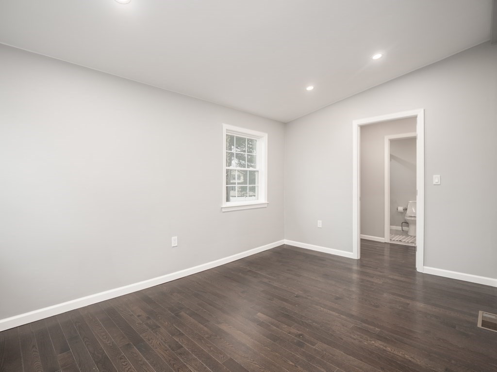 9 Pine Road Randolph, MA 02368 - Photo 21 of 37 Gallery Image 21
