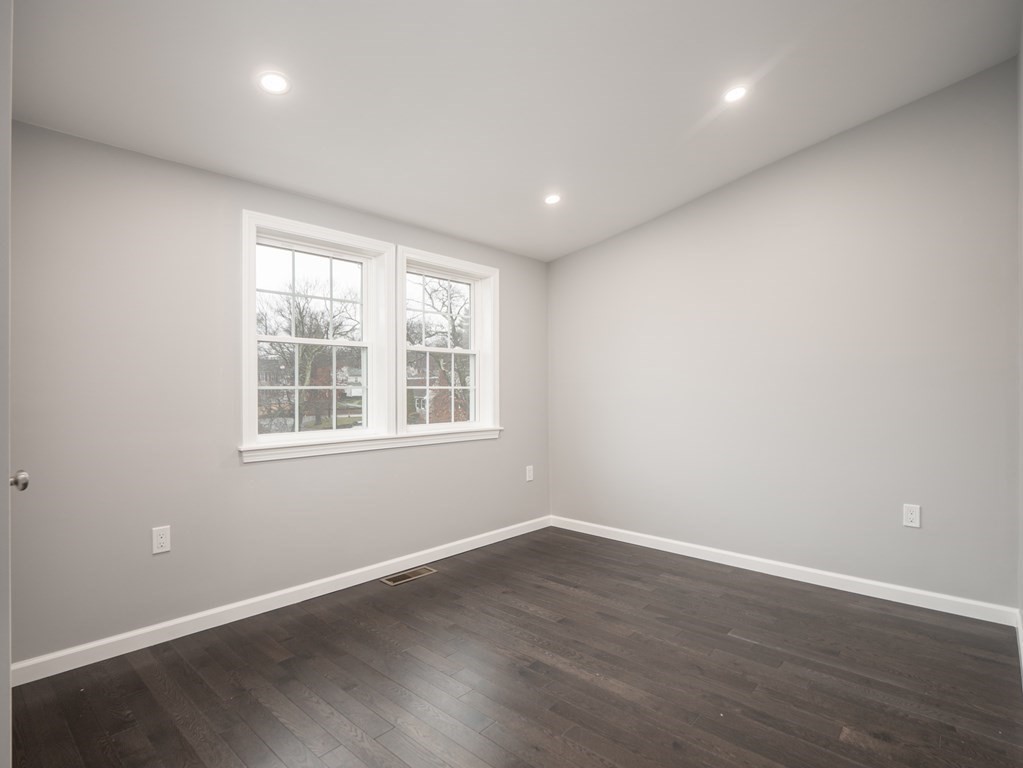 9 Pine Road Randolph, MA 02368 - Photo 25 of 37 Gallery Image 25