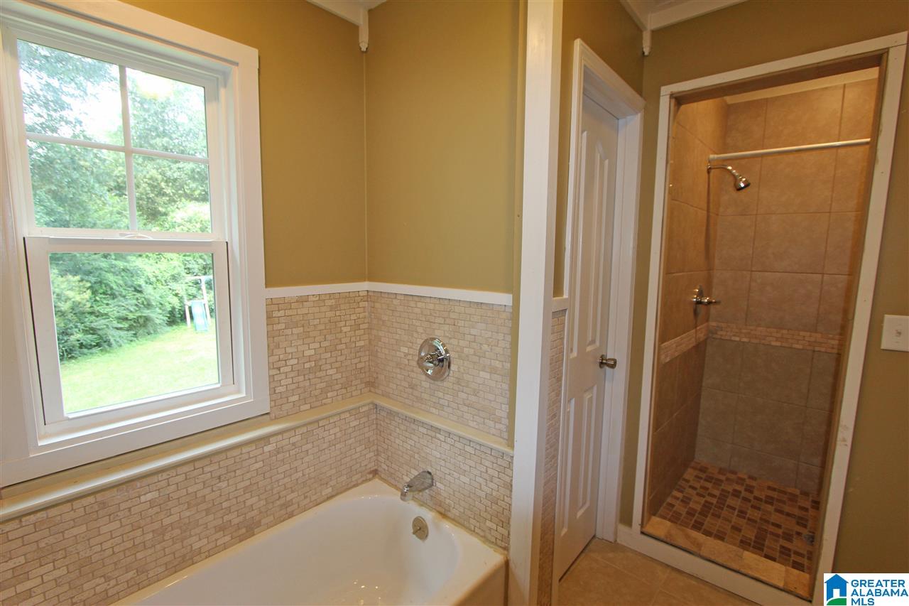 1108 Robertson Road Anniston, AL 36207 - Photo 9 of 43 Gallery Image 9