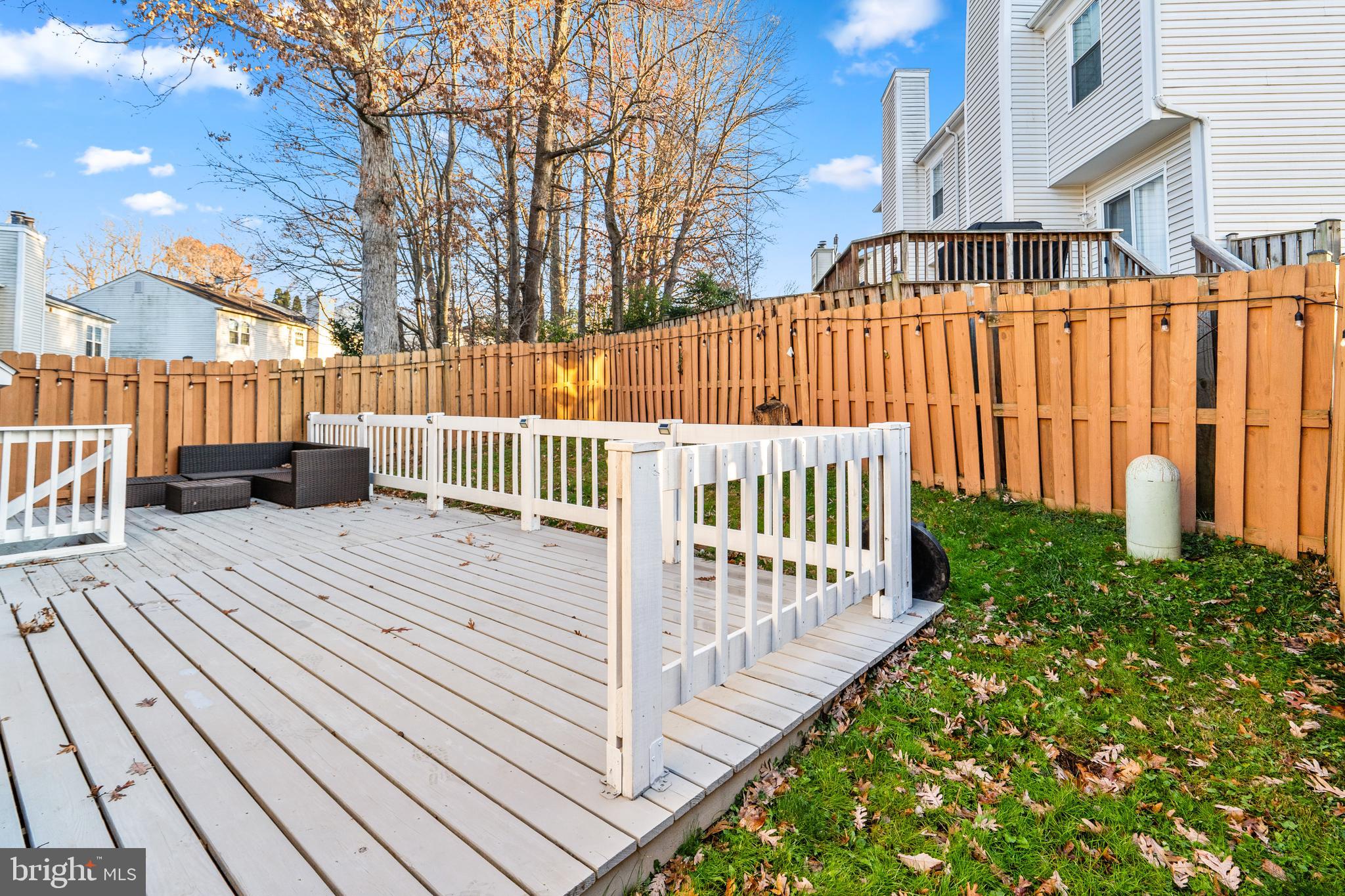 10529 Reed's Landing Circle Burke, VA 22015 - Photo 2 of 30