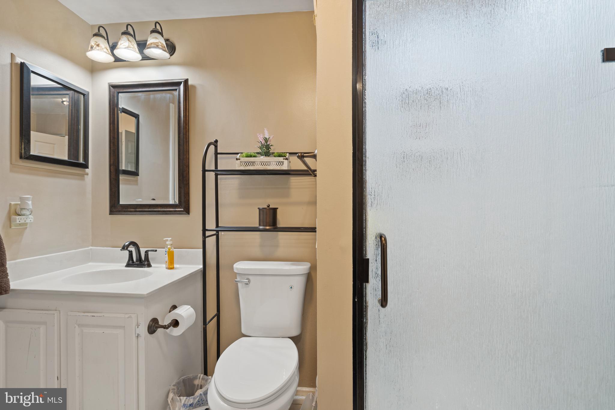 10529 Reed's Landing Circle Burke, VA 22015 - Photo 24 of 30