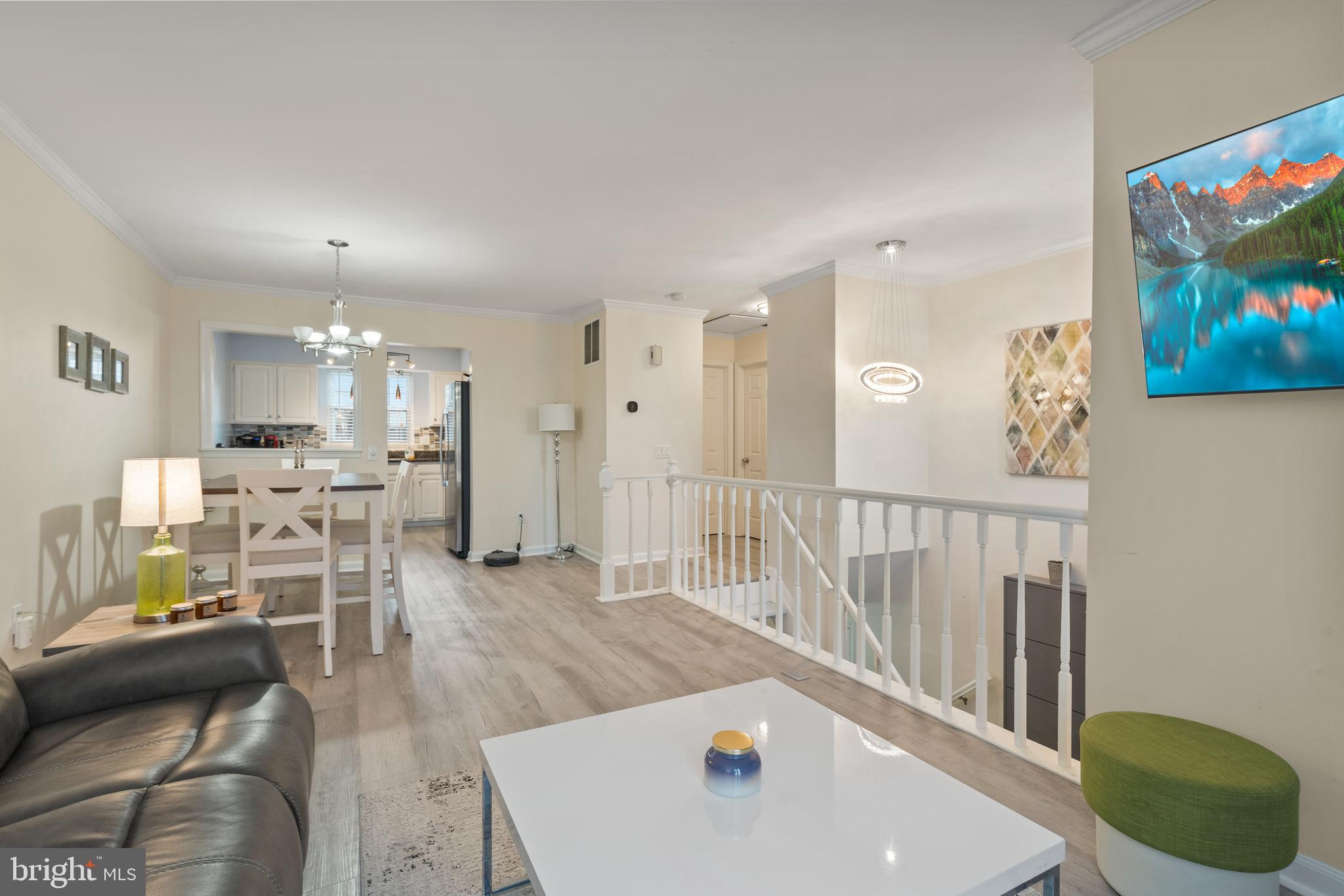 10529 Reed's Landing Circle Burke, VA 22015 - Photo 4 of 30