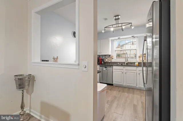 $3,000 | 10529 Reed's Landing Circle, Burke, VA 22015