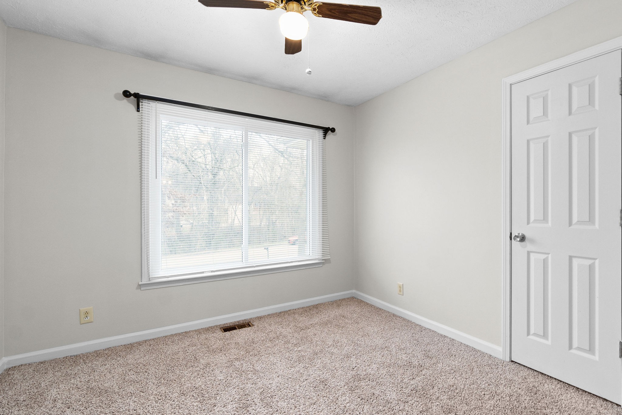 610 Nashboro Road Clarksville, TN 37042 - Photo 18 of 26 Gallery Image 18