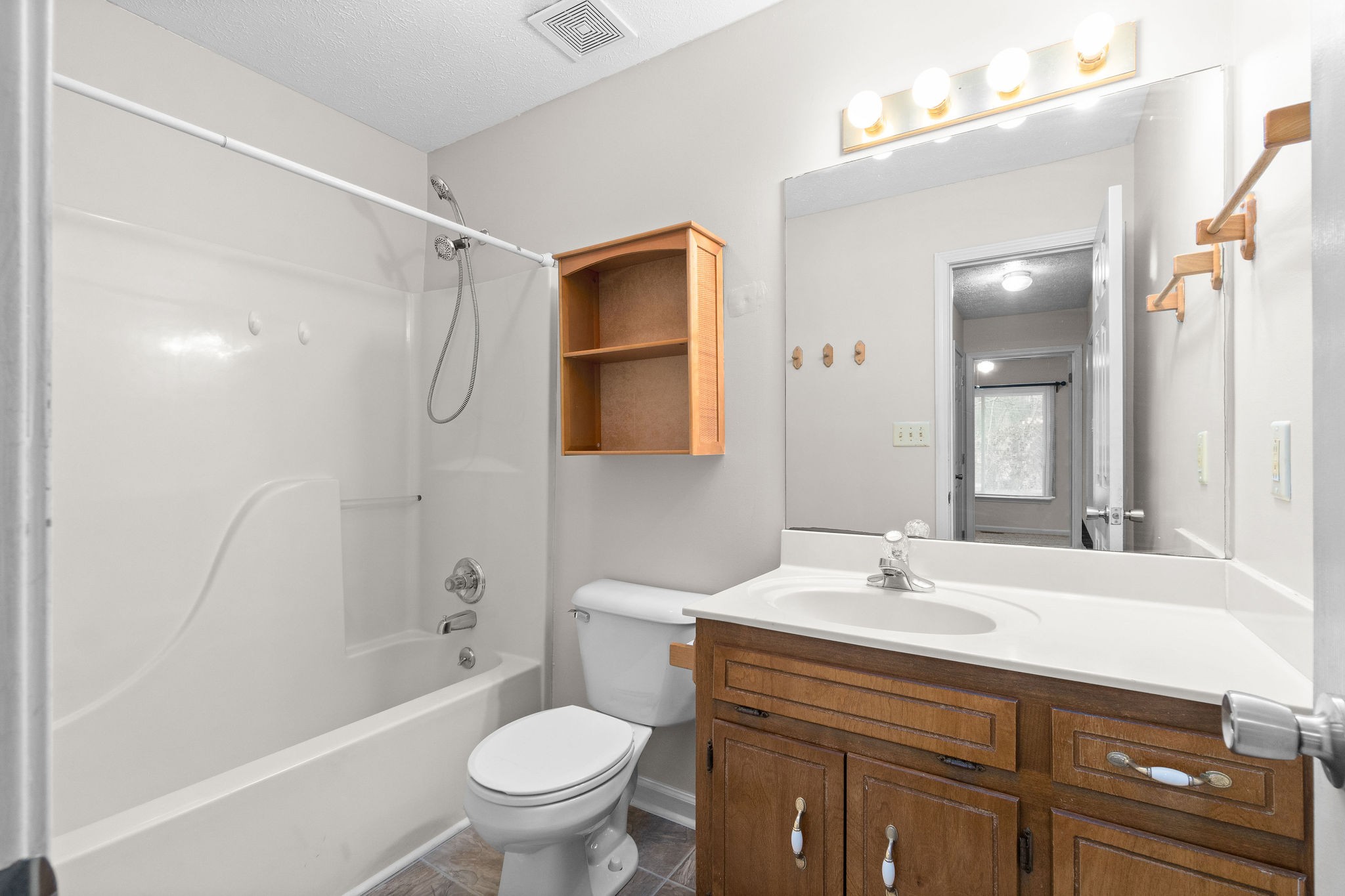 610 Nashboro Road Clarksville, TN 37042 - Photo 19 of 26 Gallery Image 19