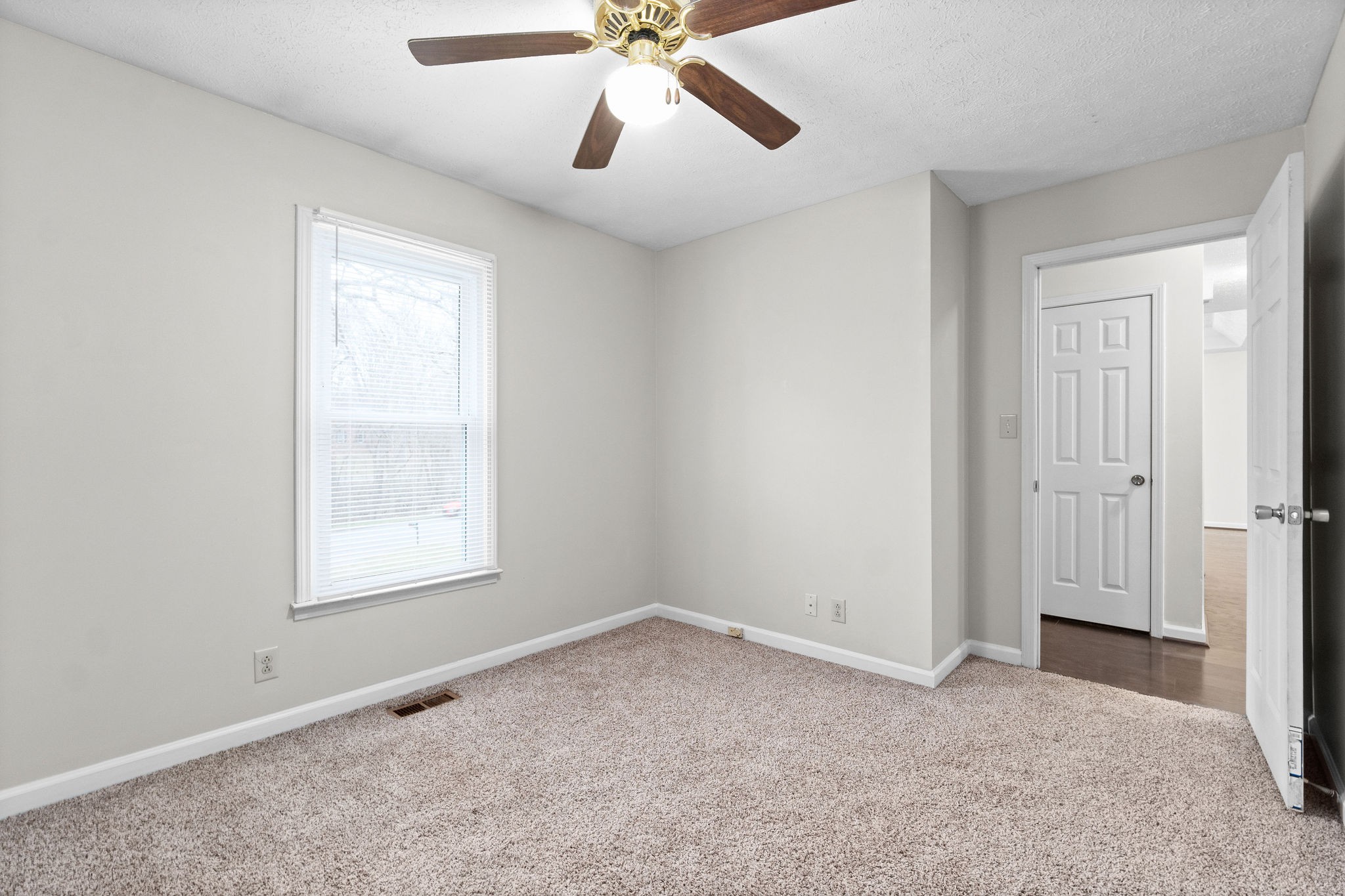 610 Nashboro Road Clarksville, TN 37042 - Photo 20 of 26 Gallery Image 20