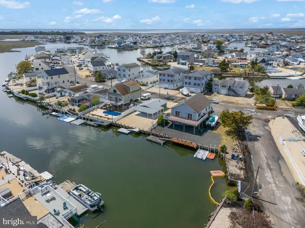 $424,900 | 103 South Binnacle Drive, Little Egg Harbor, NJ 08087