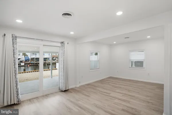 $424,900 | 103 South Binnacle Drive, Little Egg Harbor, NJ 08087