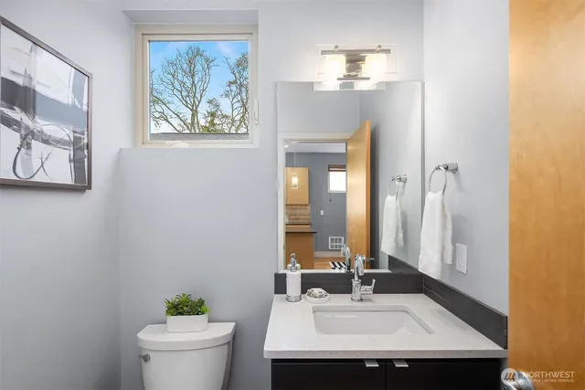 $1,000,000 | 1550 Northwest 60th Street, Seattle, WA 98107