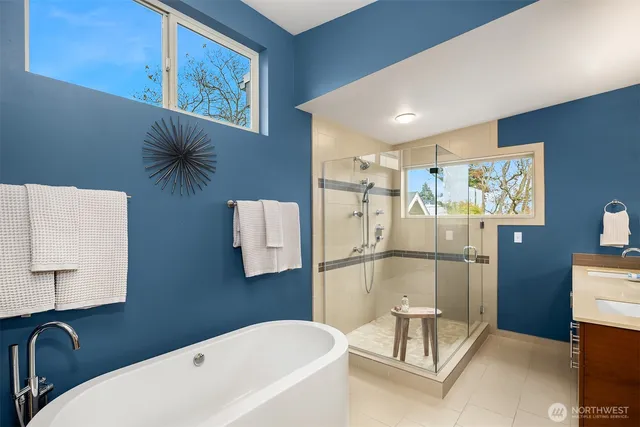 $1,000,000 | 1550 Northwest 60th Street, Seattle, WA 98107