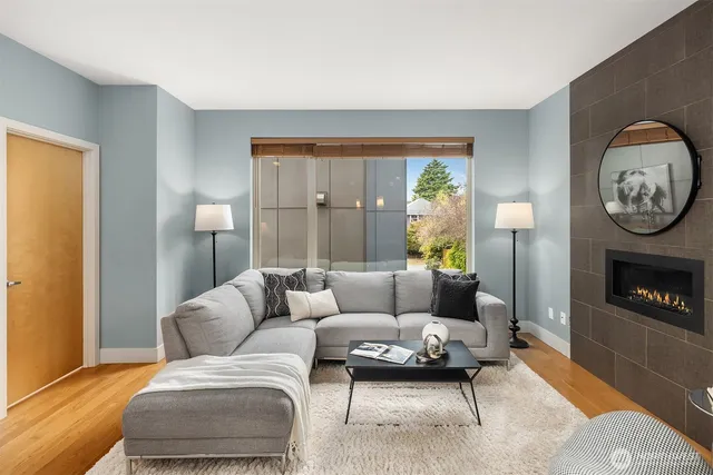 $1,000,000 | 1550 Northwest 60th Street, Seattle, WA 98107