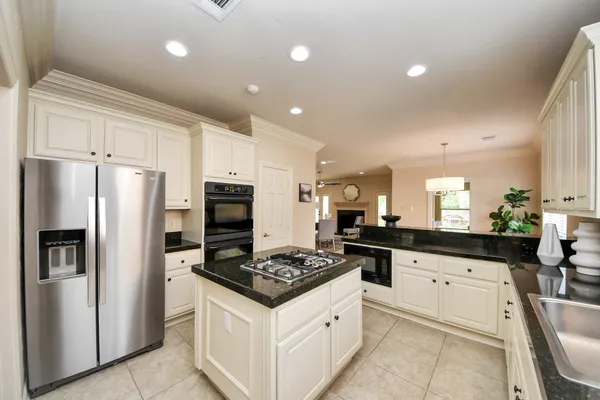 $6,700 | 14207 Jade Cove Drive, Houston, TX 77077