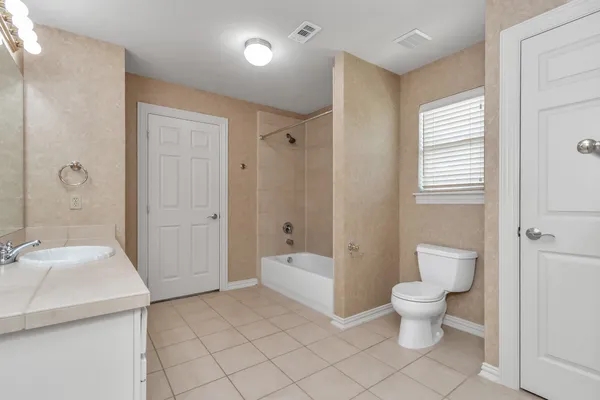 $6,700 | 14207 Jade Cove Drive, Houston, TX 77077