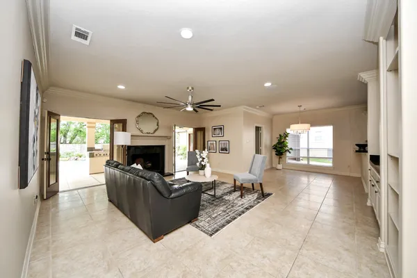 $6,700 | 14207 Jade Cove Drive, Houston, TX 77077