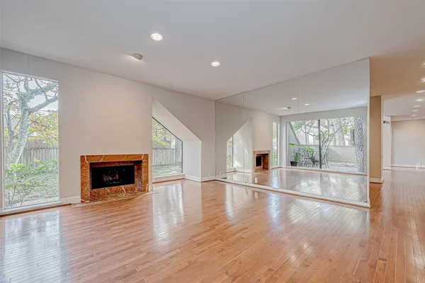 $4,000 | 316 Litchfield Lane, Houston, TX 77024