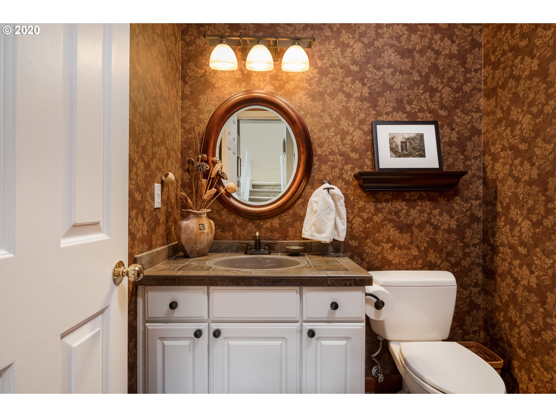 9831 Northwest Silver Ridge Loop Portland, OR 97229 - Photo 14 of 24 Gallery Image 14