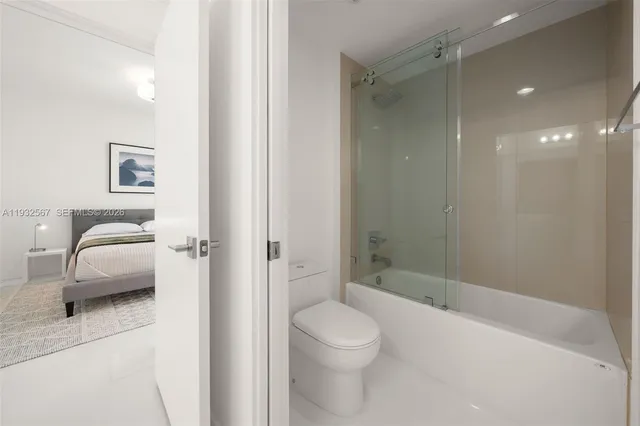 $7,000 | 600 Northeast 27th Street, Unit 2401, Miami, FL 33137