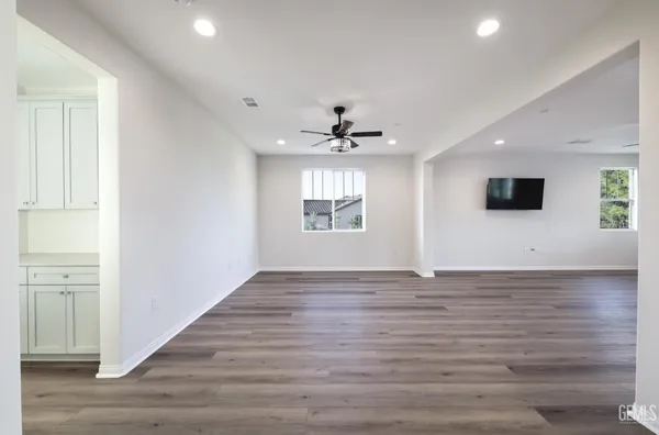 a view of an ocean view