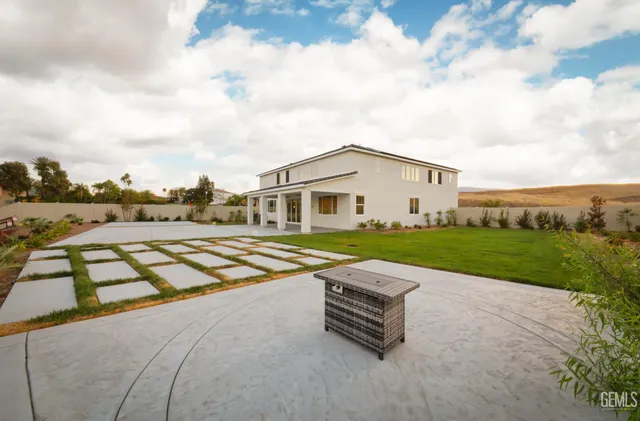 $674,490 | Undisclosed Address, Bakersfield, CA 93306
