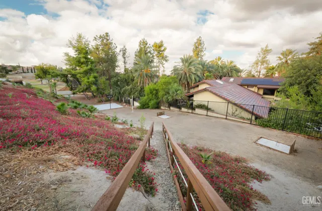 $674,490 | Undisclosed Address, Bakersfield, CA 93306