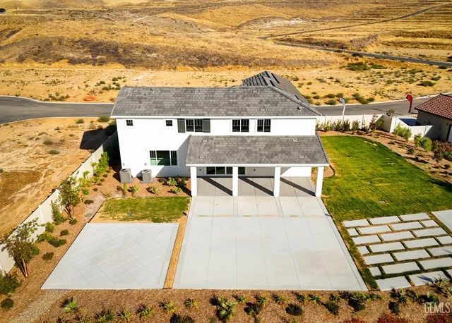 $674,490 | Undisclosed Address, Bakersfield, CA 93306