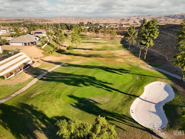 $674,490 | Undisclosed Address, Bakersfield, CA 93306