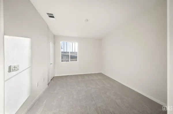 $674,490 | Undisclosed Address, Bakersfield, CA 93306