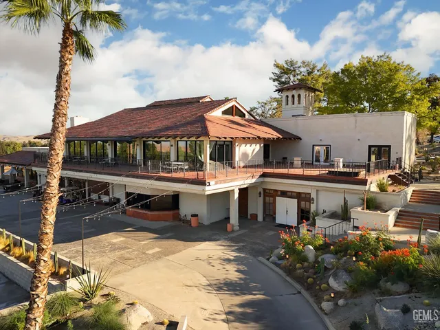 $674,490 | Undisclosed Address, Bakersfield, CA 93306