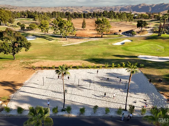 $674,490 | Undisclosed Address, Bakersfield, CA 93306