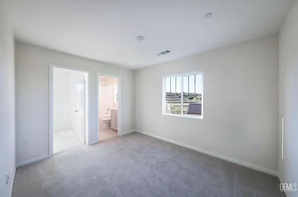 $674,490 | Undisclosed Address, Bakersfield, CA 93306