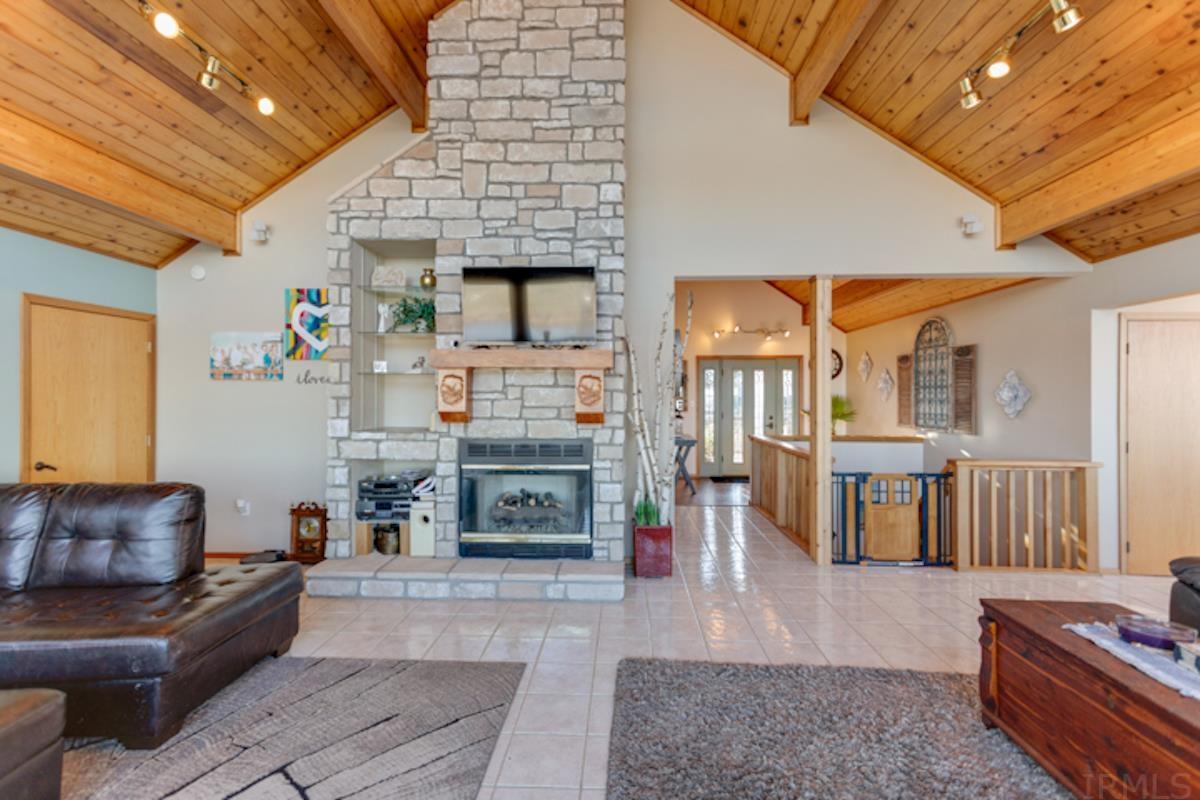 17595 Buzzard Roost Road Derby, IN 47525 - Photo 11 of 36 Gallery Image 11