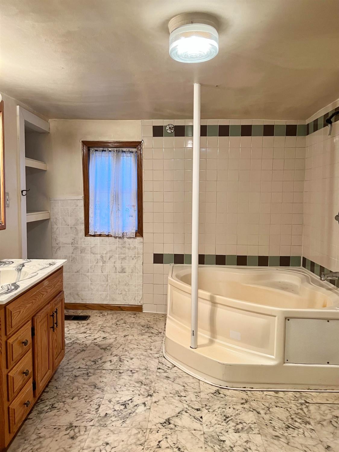 8212 South Range Road Union Mills, IN 46382 - Photo 7 of 17 1125x1500