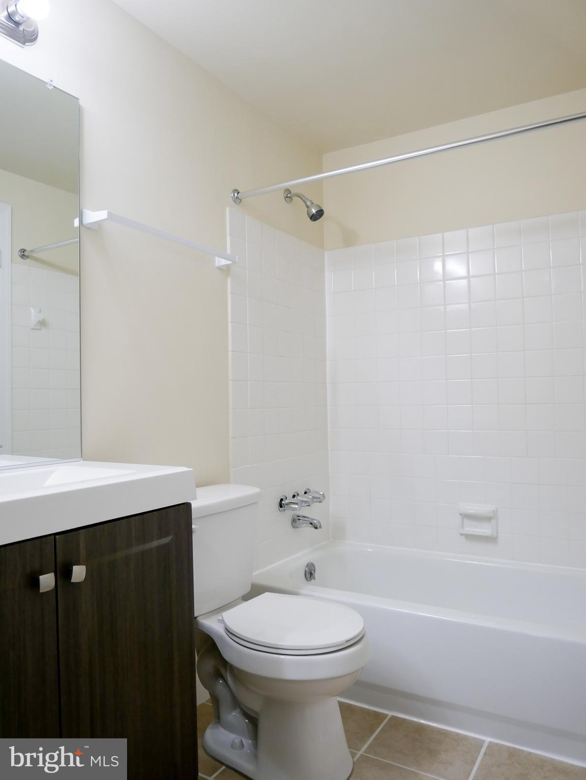 1655 Colonial Way Frederick, MD 21702 - Photo 14 of 39