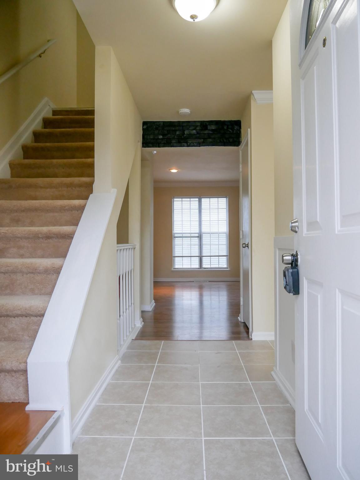 1655 Colonial Way Frederick, MD 21702 - Photo 5 of 39