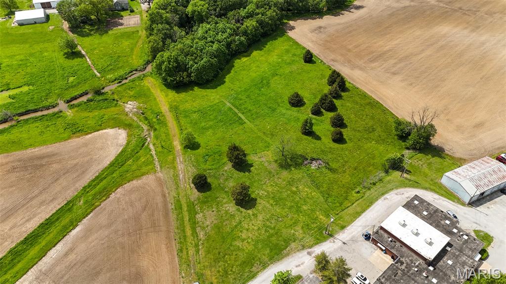 105 Roy Road Vergennes, IL 62994 - Photo 9 of 13 Gallery Image 9