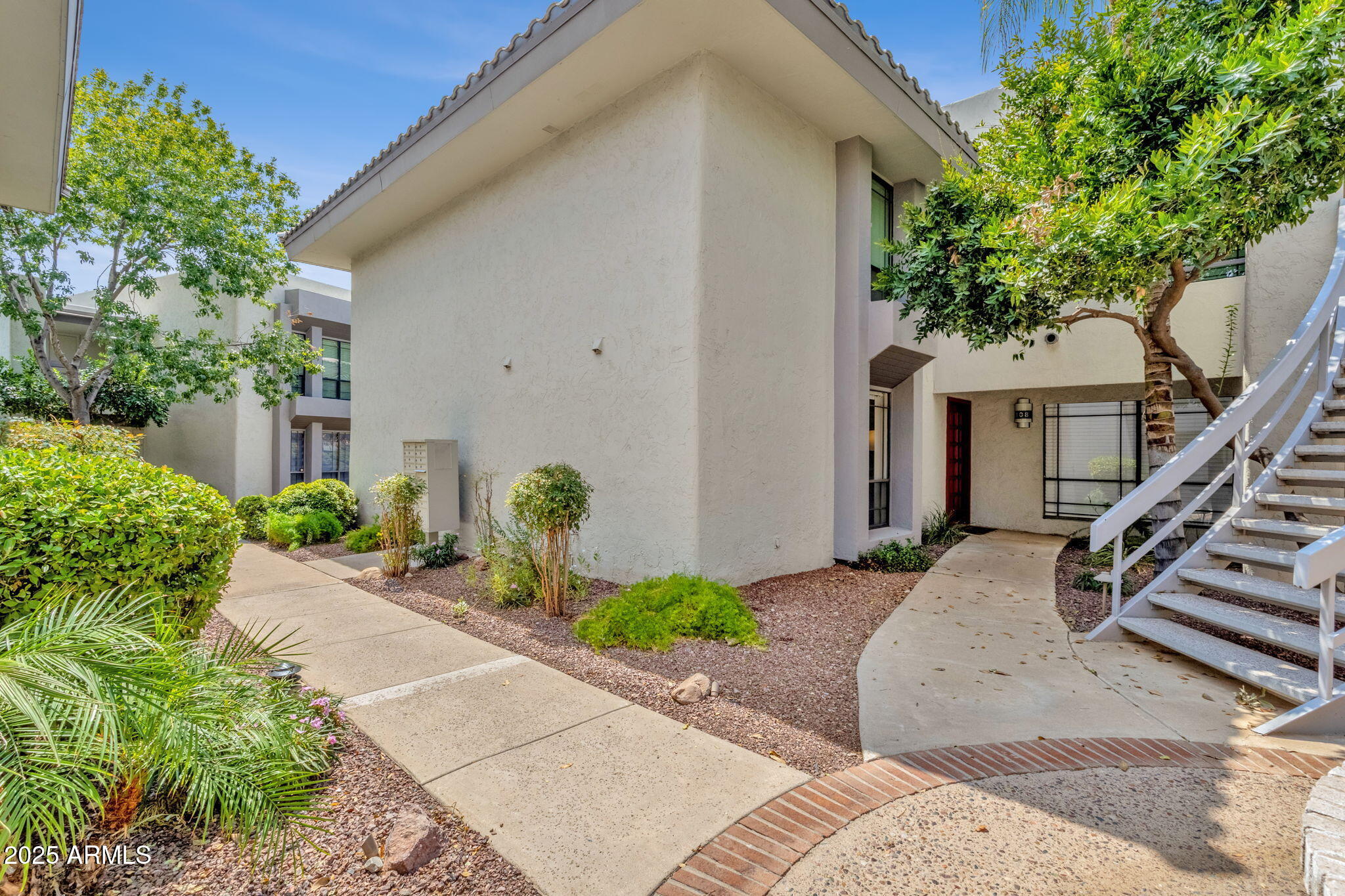 5217 North 24th Street, Unit 108 Phoenix, AZ 85016 - Photo 29 of 34 7-web-or-mls-5217-n-24th-st-108