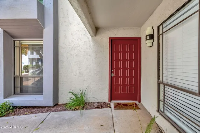 $2,900 | 5217 North 24th Street, Unit 108, Phoenix, AZ 85016